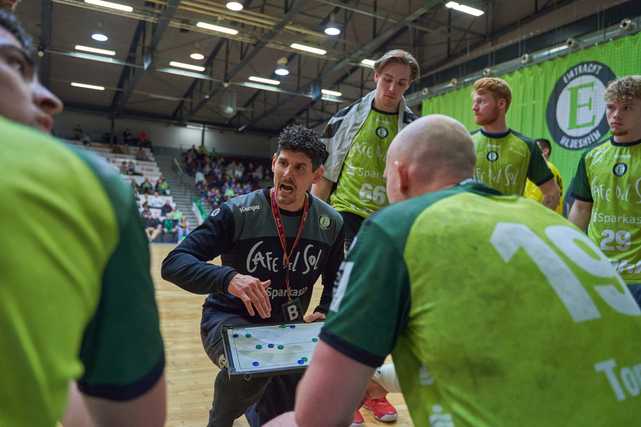 Wunderschne Eintracht Hildesheim Handball Ergebnis Heute Ebenbild